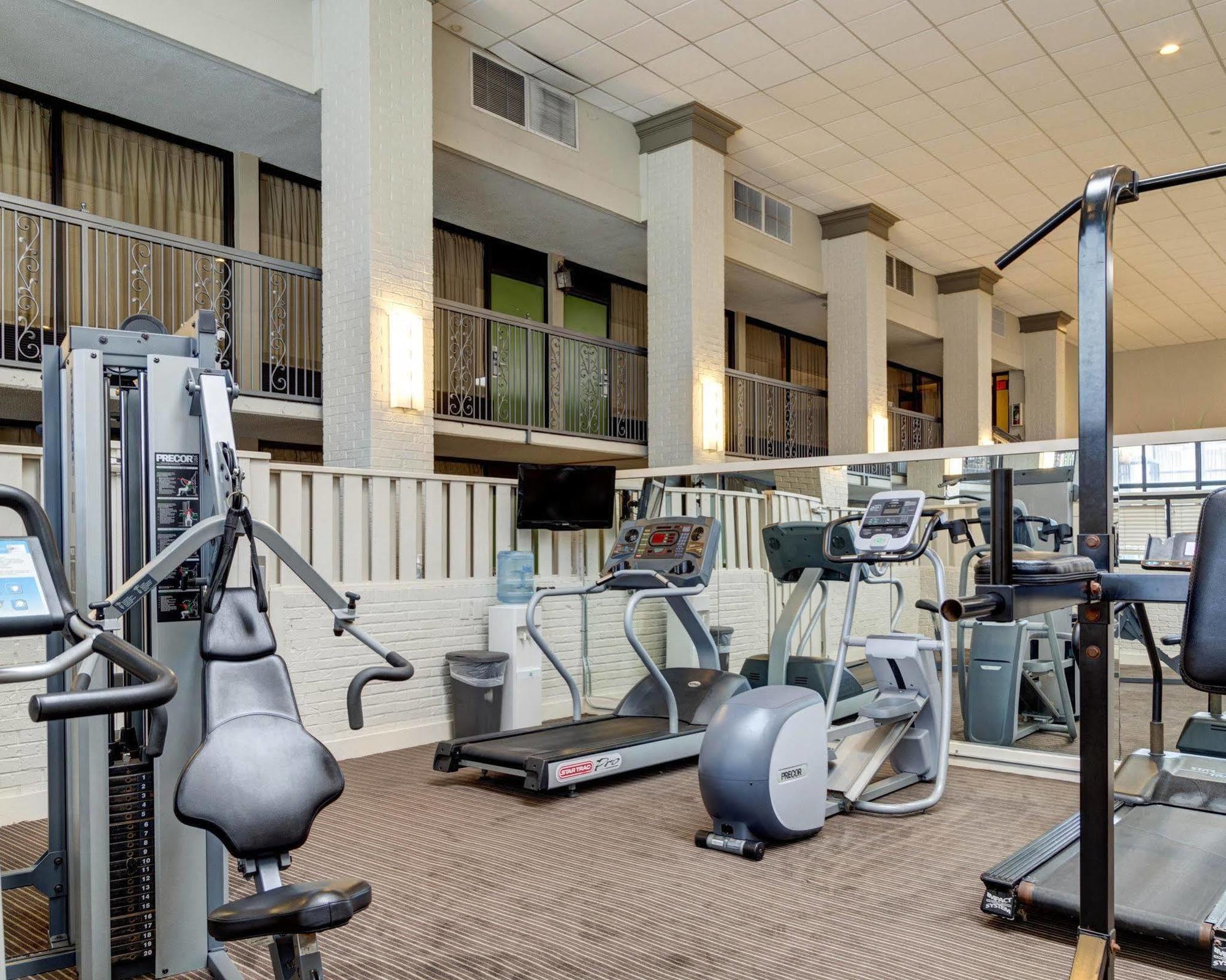 Courtyard By Marriott Covington / Mandeville Екстериор снимка
